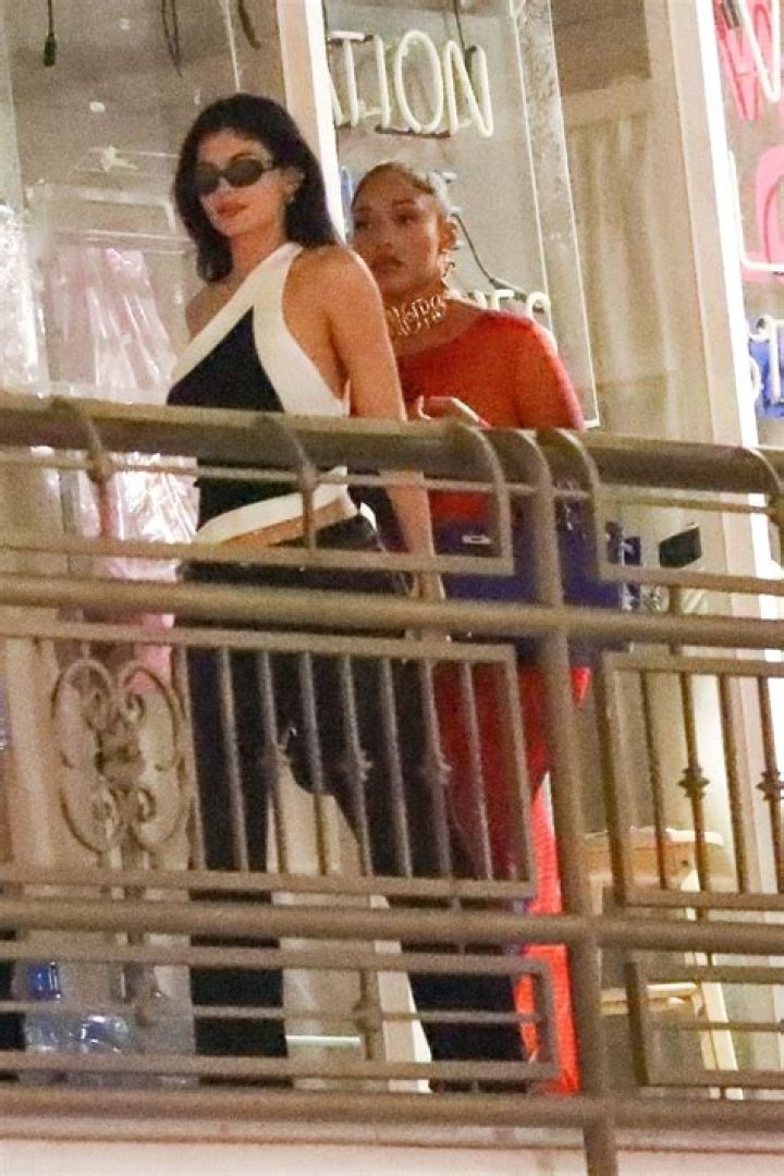 Kylie Jenner Had Jordyn Woods Remove Her Belongings From Her House – Hollywood Life
