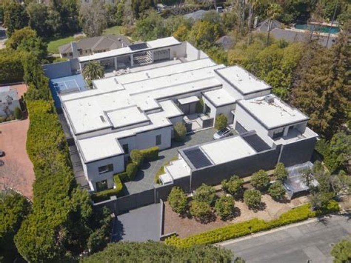 Kylie Jenner’s New Mansion Plans: Photos – Hollywood Life