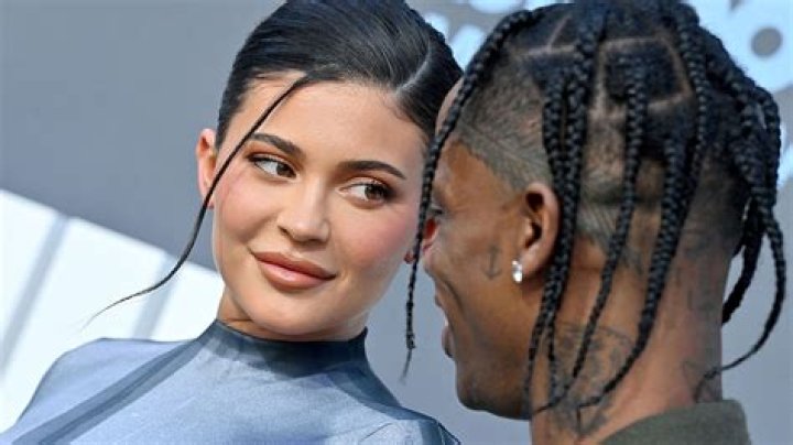 Kylie Jenner & Travis Scott: The Real Status Of Their Relationship After Being Spotted With Her Family