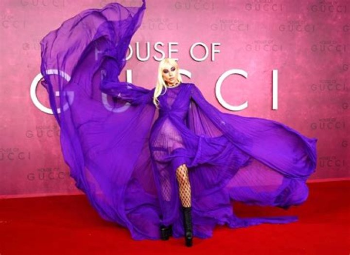 Lady Gaga’s Hottest Looks: Photos – Hollywood Life