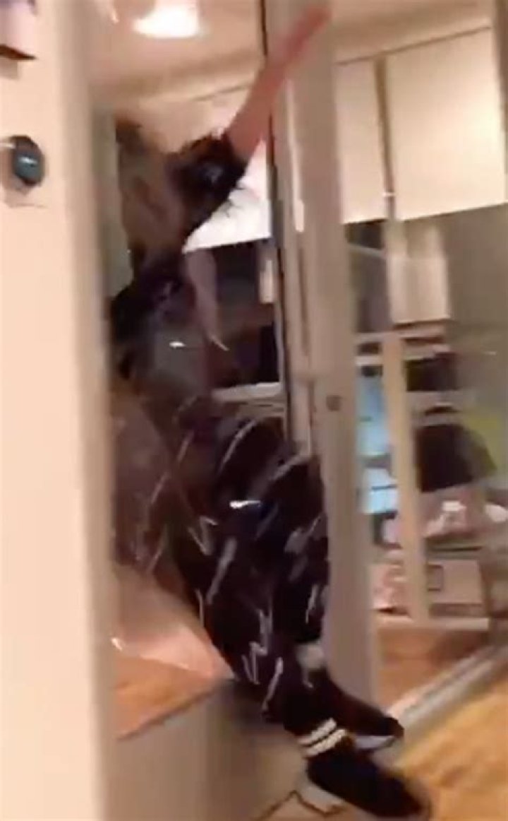 Lele Pons Falls During TikTok Video & Crashes Through Glass Door – Hollywood Life