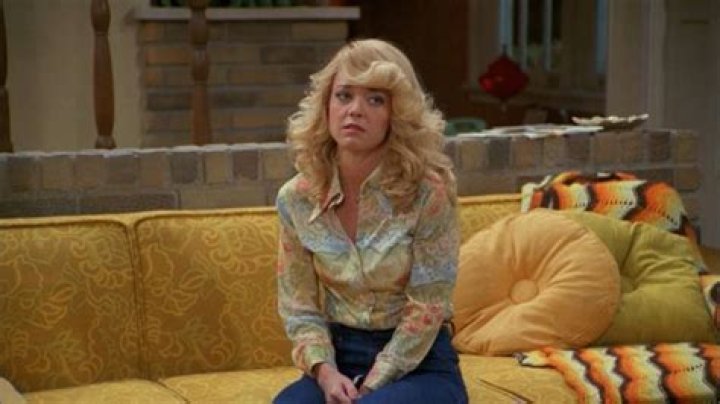 Lisa Robin Kelly — Pics