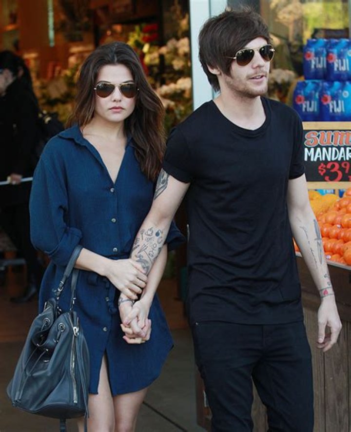 Louis Tomlinson Furious After Briana Jungwirth’s Twitter Attack On GF: She ‘Doesn’t Deserve’ It
