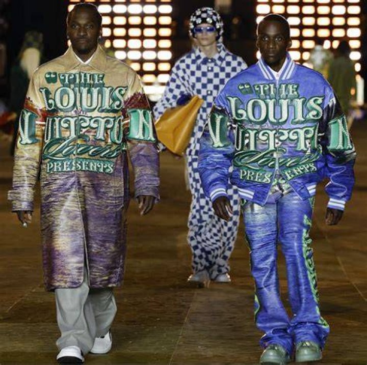 Louis Vuitton PFW Menswear Pics — Kate Moss & More Walk The Runway