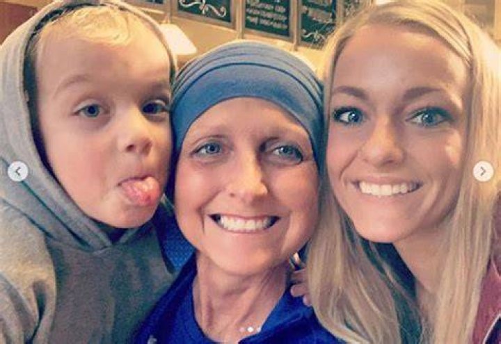 Mackenzie McKee’s Mom Dies After Cancer Battle — Recap – Hollywood Life