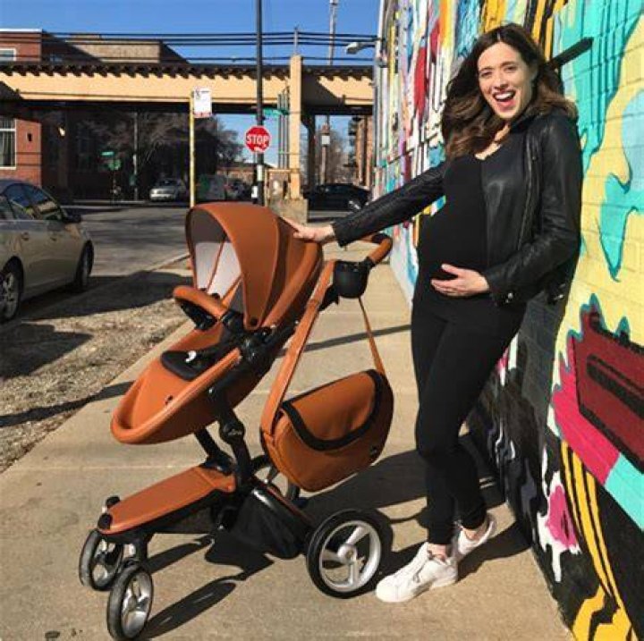 Marina Squerciati Pregnant — Will ‘Chicago PD’s Burgess Have A Baby? – Hollywood Life