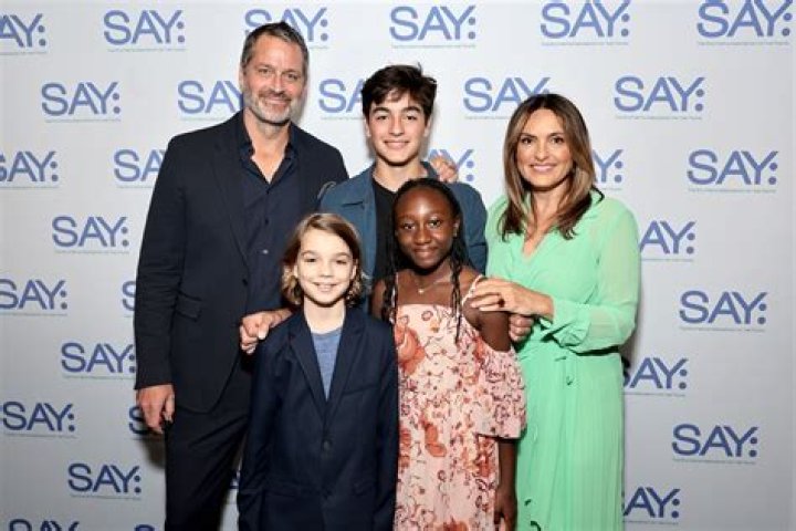 Mariska Hargitay and Peter Hermann’s Family Photos – Hollywood Life