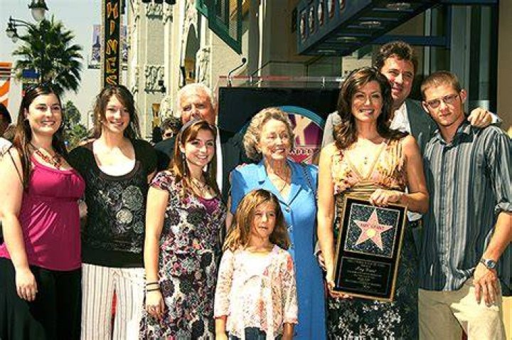 Meet The Actresses’ Four Grown Kids – Hollywood Life