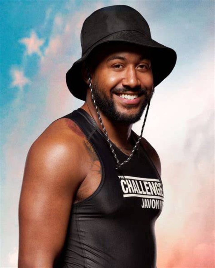 Meet The ‘Survivor’ Alums & More – Hollywood Life