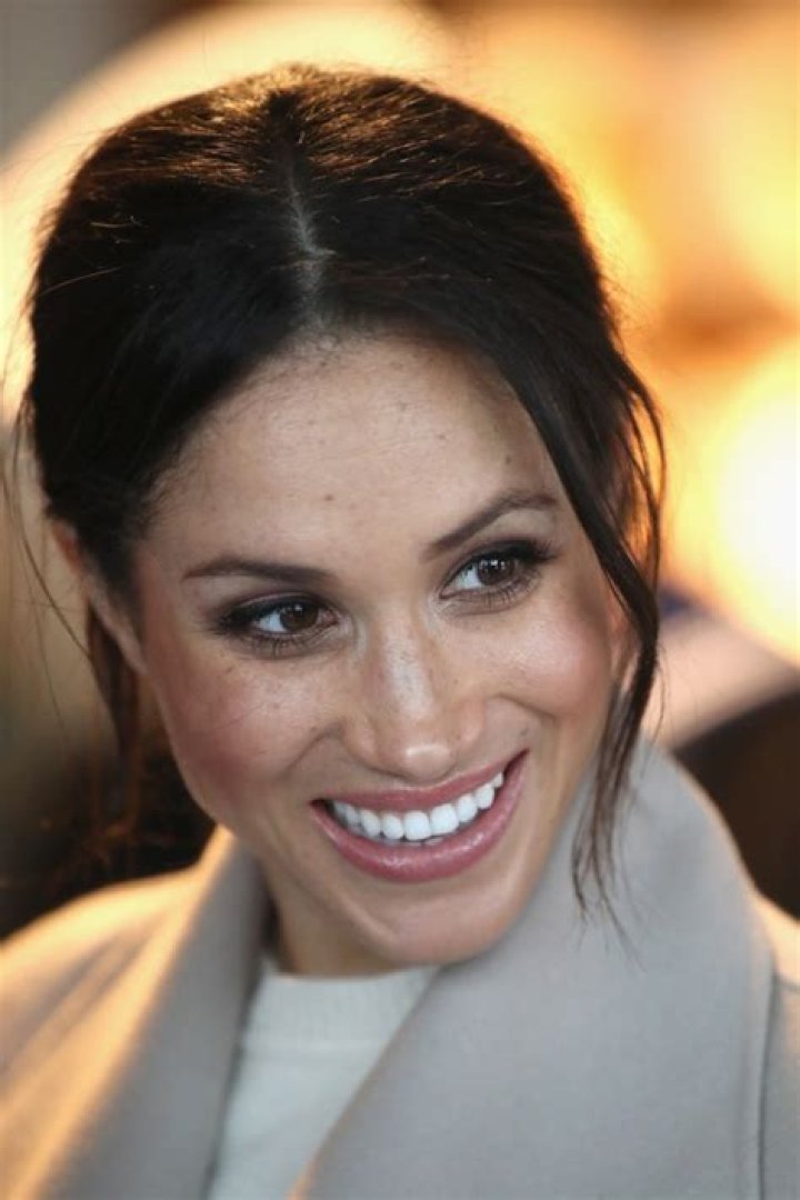 Meghan Markle’s Hair Makeovers — SEE PICS – Hollywood Life
