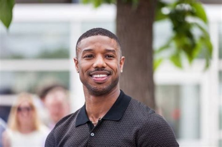 Michael B. Jordan Shows Off Muscles In ‘A Journal For Jordan’ Trailer – Hollywood Life