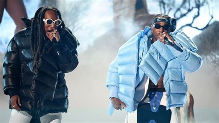 Migos’ Performance At BET Awards — Slays ‘Bad And Boujee’ – Hollywood Life