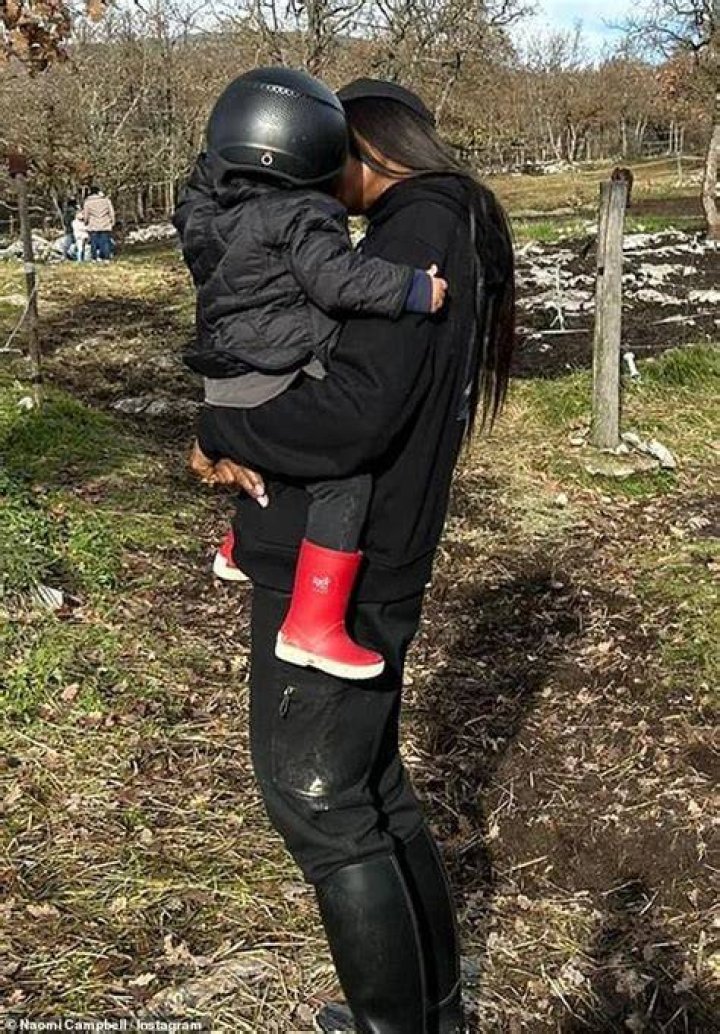 Naomi Campbell, 51, Seen In 1st Photos Since Becoming A Mother To Baby Girl ‘Via Surrogate’
