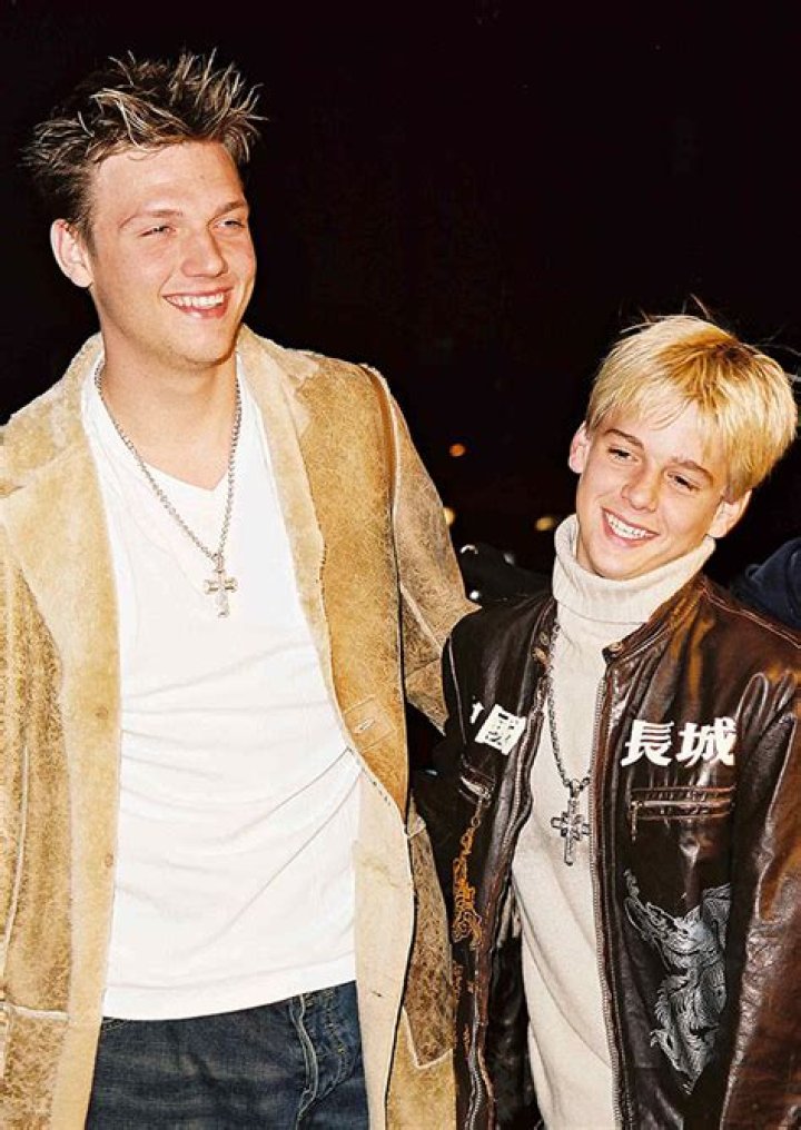 Nick Carter Mourns Sudden Death Of Little Brother Aaron – Hollywood Life