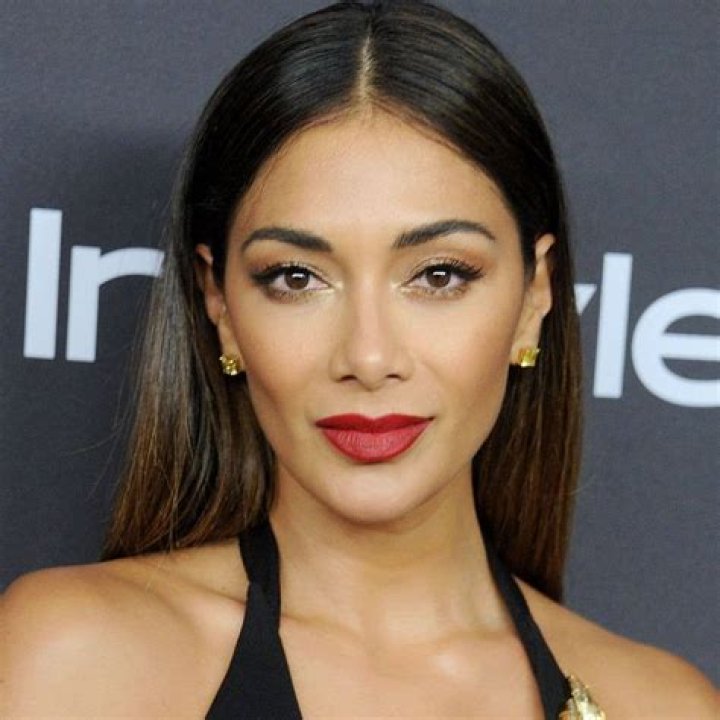 Nicole Scherzinger, 44, Rocks Tiny Brown Bikini & Daisy Dukes While Paddleboarding