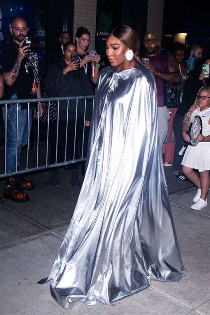 NYFW Photos – Hollywood Life