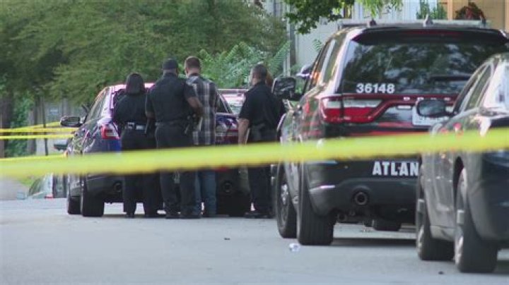 NYPD: Gunman Murders 2 Police Officers In Squad Car, Kills Himself