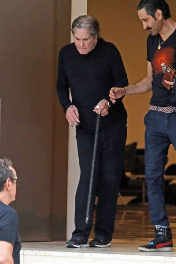 Ozzy Osbourne Walks With Cane In Rare Outing: Pics – Hollywood Life