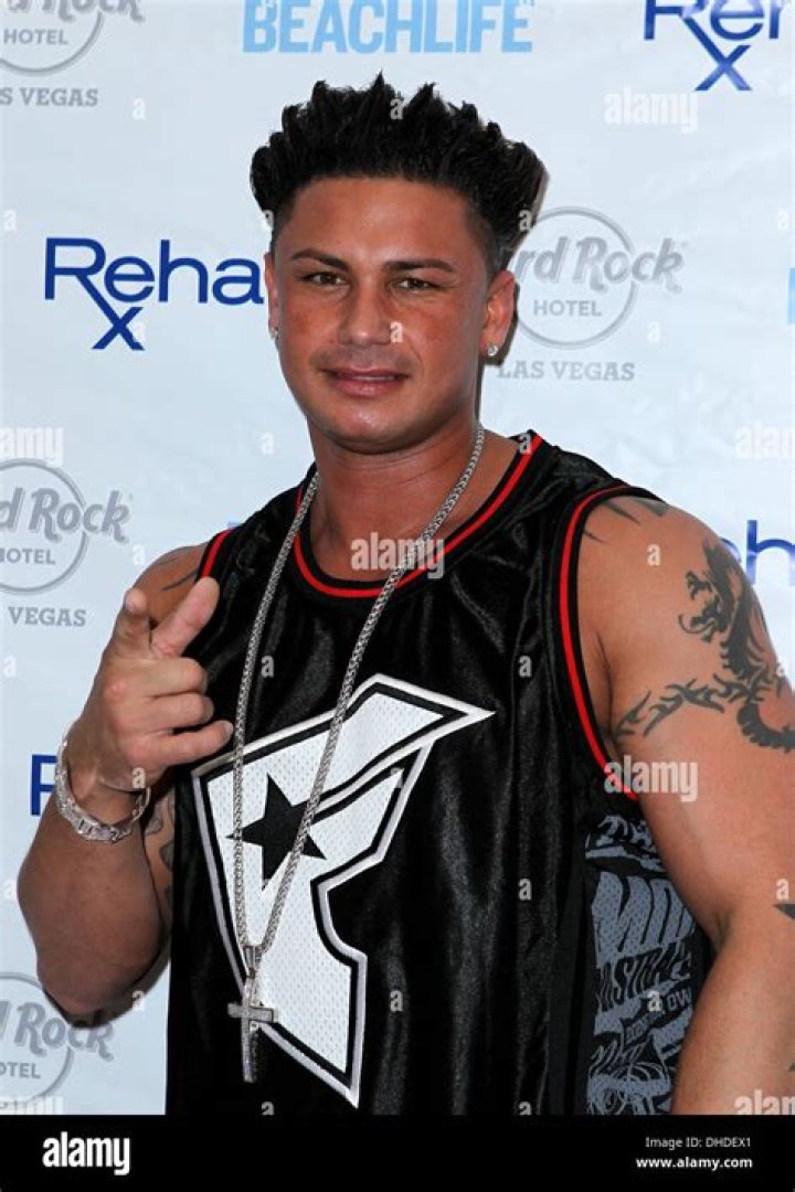 Pauly D News, Music, Photos, Videos & More – Hollywood Life