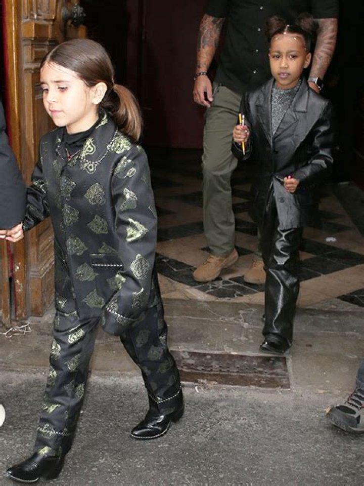 Penelope Disick & North West Lip-Syncing Willow Smith’s Song: Video – Hollywood Life