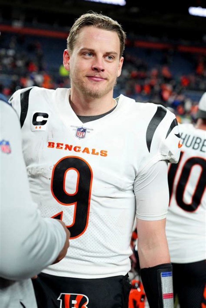 Photos Of The Bengals QB – Hollywood Life