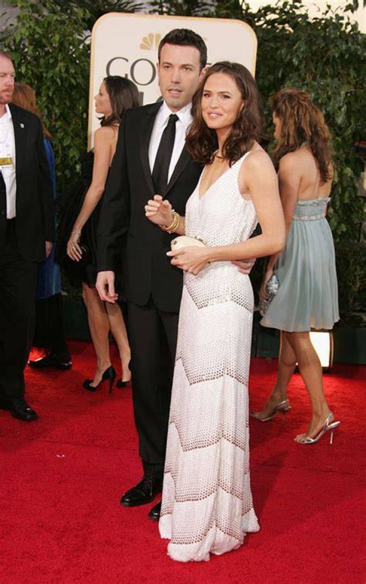 [PICS] Ben Affleck & Jennifer Garner’s Relationship Over The Years – Hollywood Life