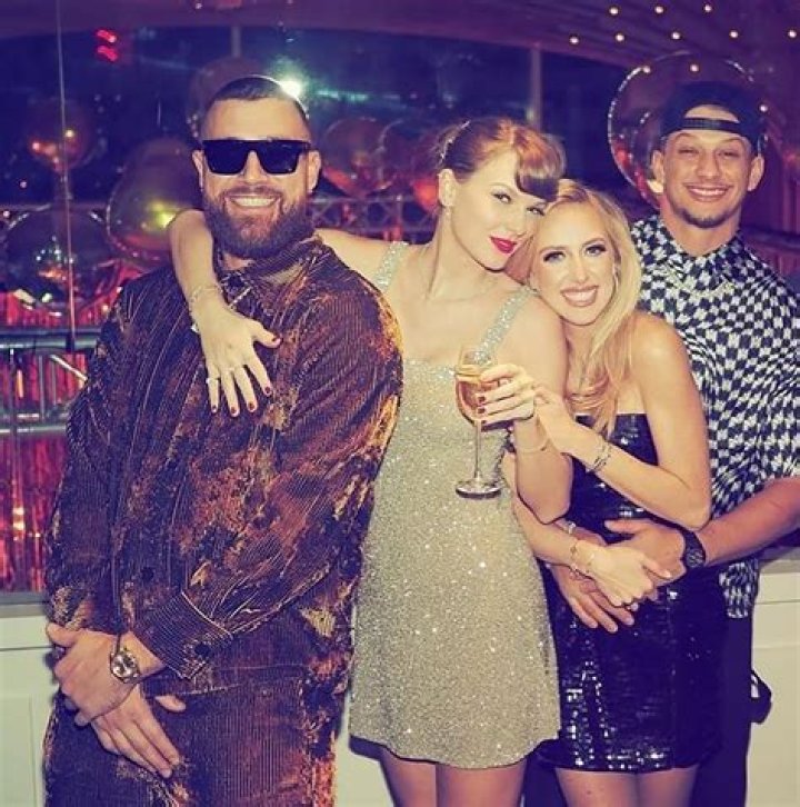 Pics Of Taylor Swift & More – Hollywood Life