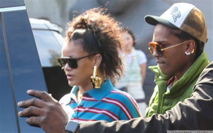 Pregnant Rihanna Is Picked Up By A$AP Rocky From Studio Amid Rumors She’s Recording New Music