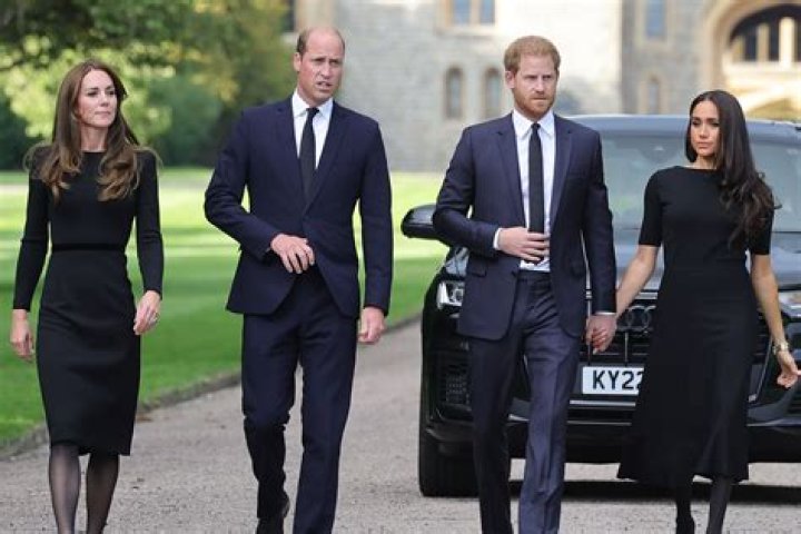 Prince Harry & Meghan Markle Will Struggle With The Queen On Their Status — She’s ‘The Boss’