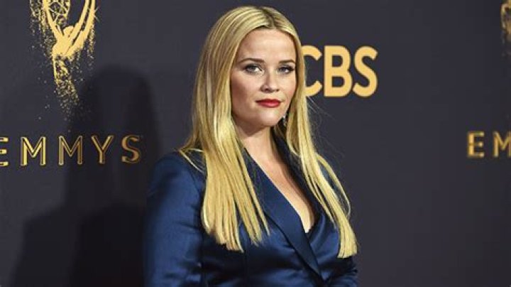 Reese Witherspoon Celebrity Profile – Hollywood Life