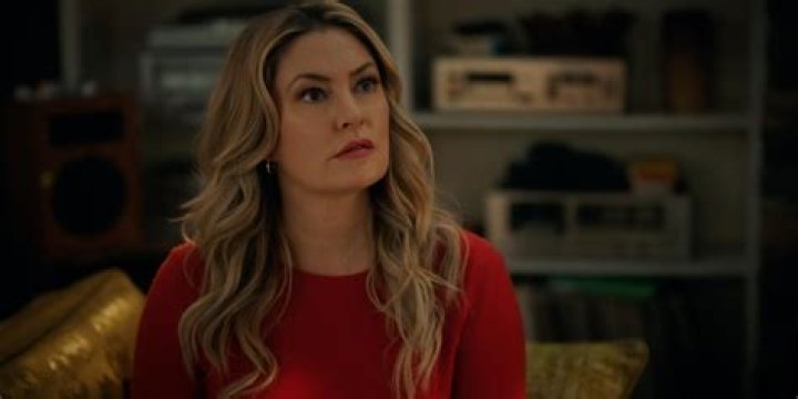 ‘Riverdale’s Mädchen Amick Teases Alice’s ‘Master Plan’ & A Major Falice ‘Complication’