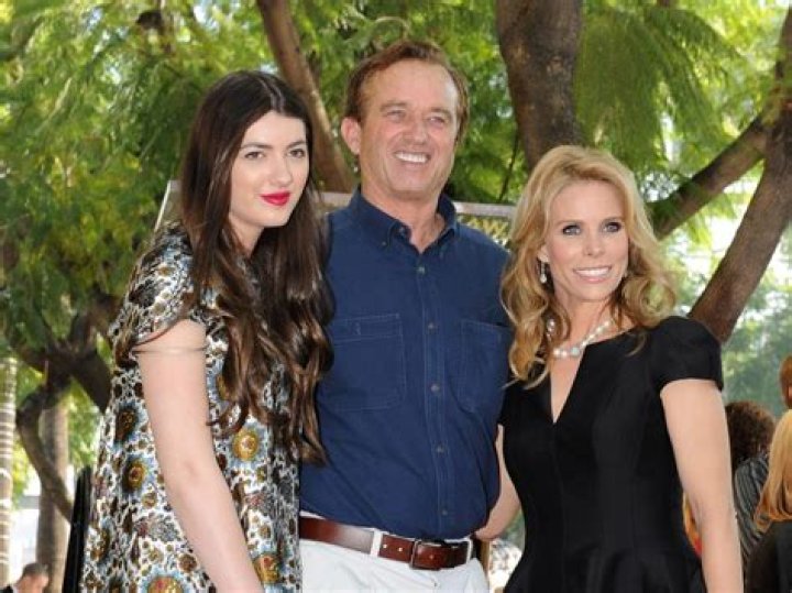 Robert Kennedy’s Daughter Kyra Sent To LA After Mom’s Suicide — Lived With Cheryl Hines – Hollywood Life