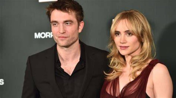 Robert Pattinson Fans Convinced He’s Quarantined With Suki Waterhouse After Hint In ‘GQ’ Article