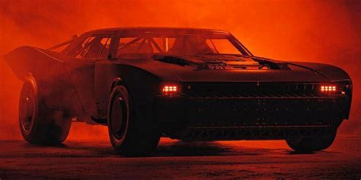 Robert Pattinson Poses By Batmobile In New Photo From ‘The Batman’ Set – Hollywood Life
