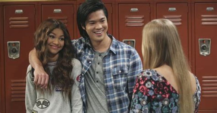 Romance For K.C. & Brett — Ross Butler Interview – Hollywood Life