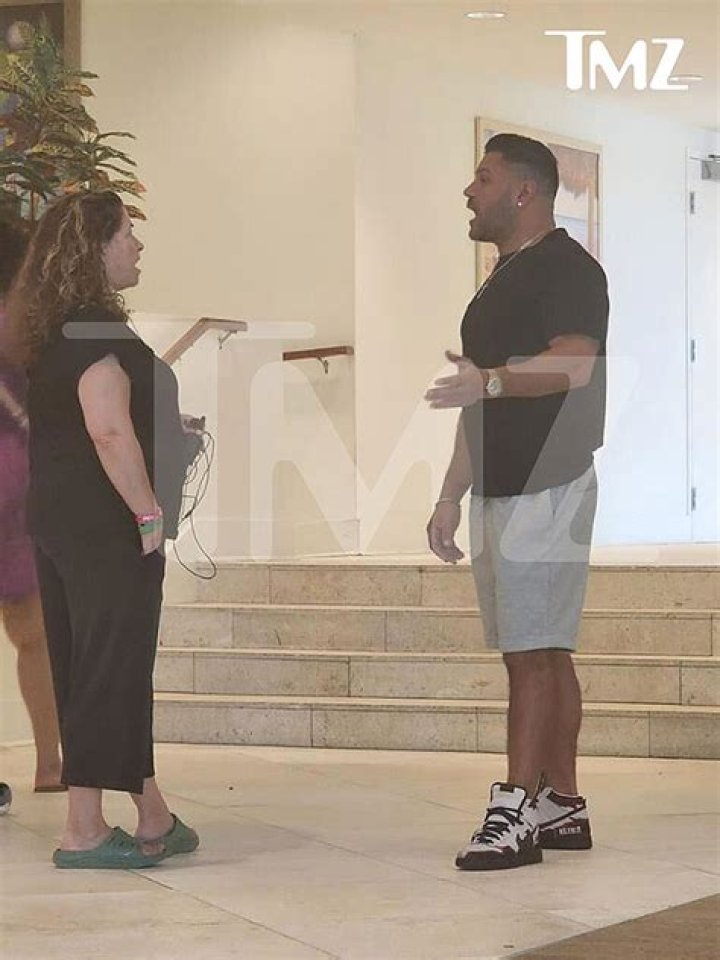 Ronnie Ortiz-Magro Filming ‘Jersey Shore’ After Sammi’s Return – Hollywood Life