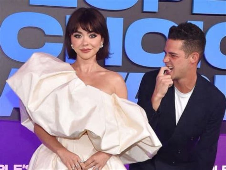 Sarah Hyland Gives Wells Adams A Haircut In Quarantine