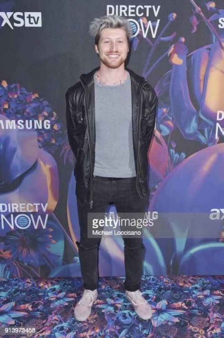 Scotty Sire — Photos