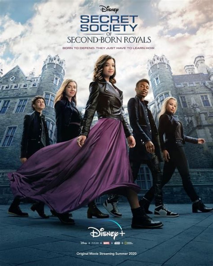 ‘Secret Society of Second-Born Royals’ — Photos – Hollywood Life