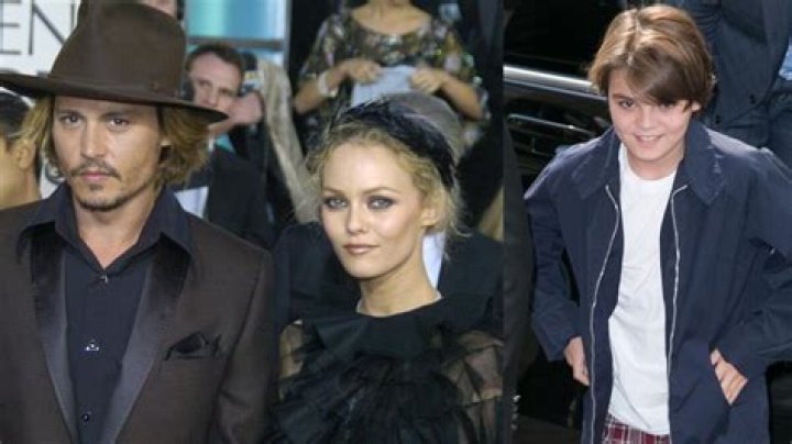 See Pics Of Johnny Depp & Vanessa Paradis’ Son – Hollywood Life
