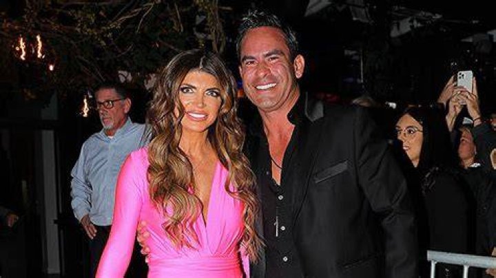 See Wedding Video – Hollywood Life