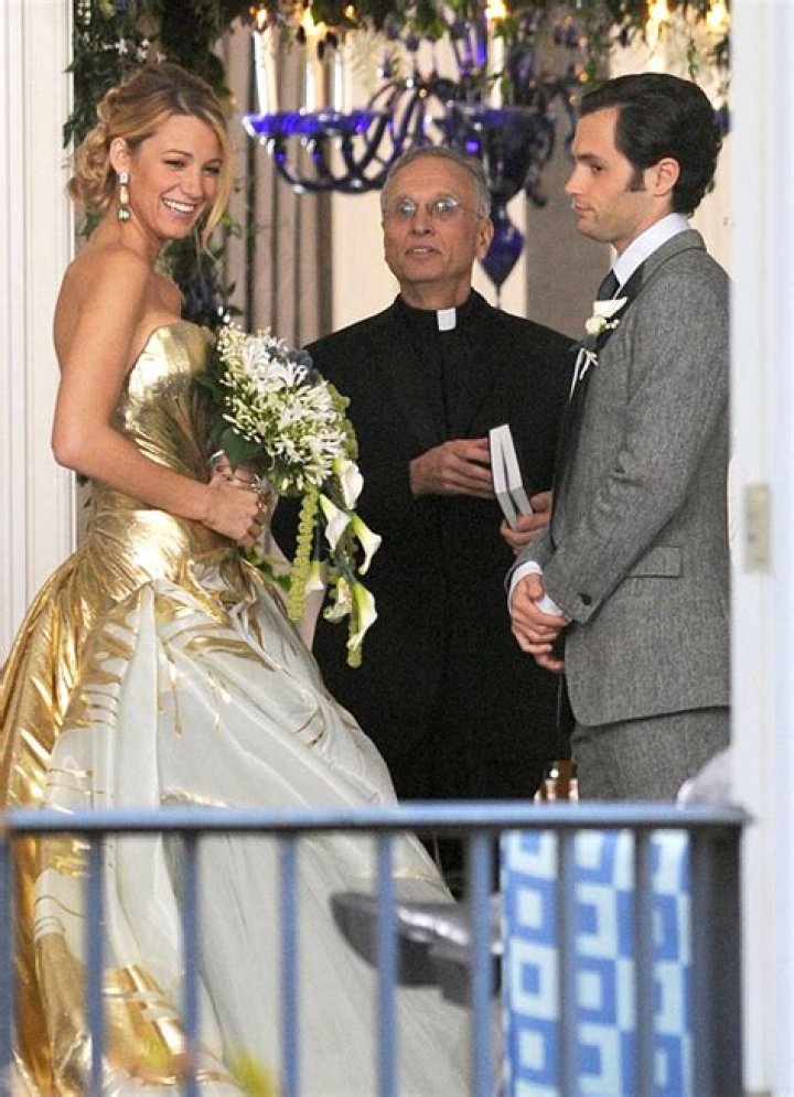 Serena & Dan’s Wedding Revealed – Hollywood Life