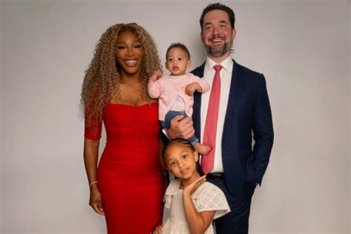 Serena Williams, 41, Cradles Her Baby Bump In Sleek Black Dress On Italy Vacation: Photos