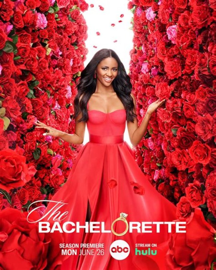 Sexy Pics Of ‘The Bachelorette’ – Hollywood Life