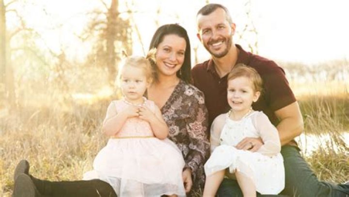 Shanann Watts: 5 Things To Know About The Pregnant Mom, 34, Whose Husband Killed Her & Their Daughters