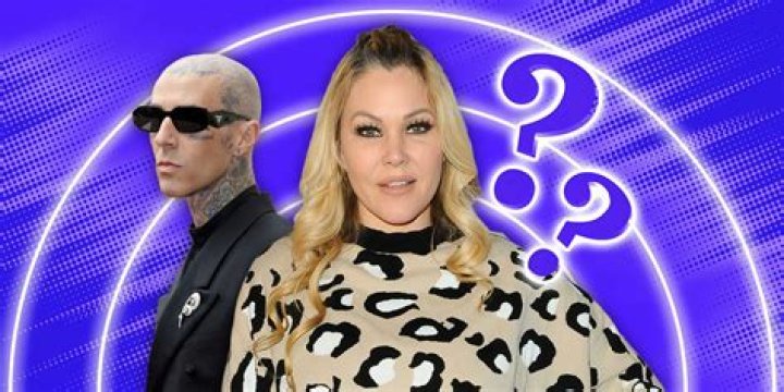 Shanna Moakler Disses Travis Barker & Kourtney Kardashian’s PDA – Hollywood Life