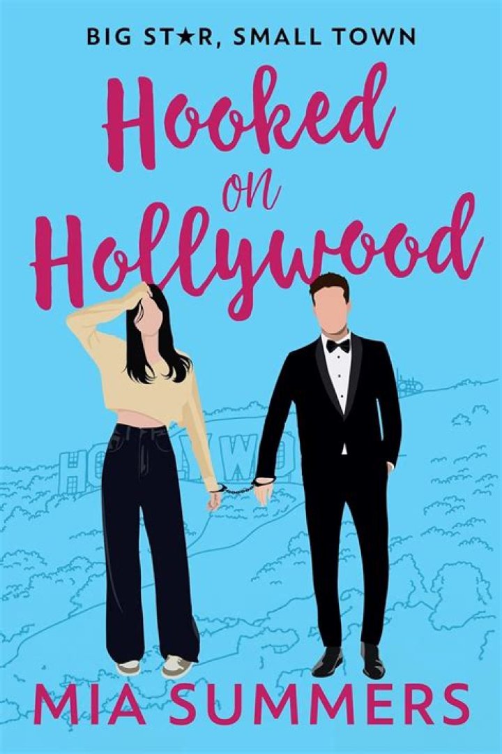 So Good That She’s Hooked’ – Hollywood Life