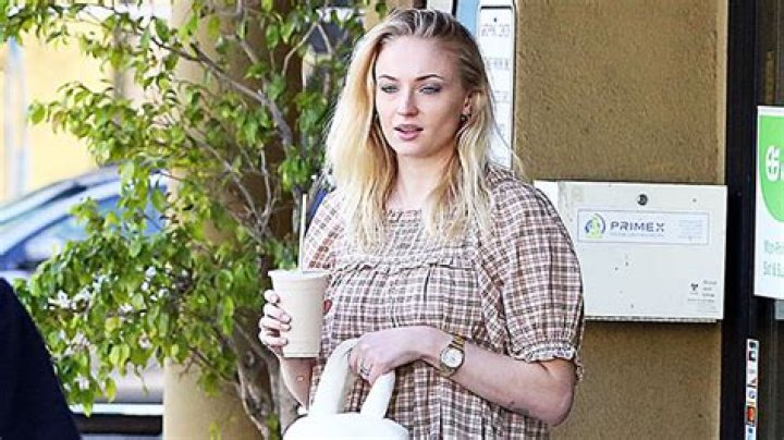 Sophie Turner Rocks Flowy Mini Dress While Out & About With Joe Jonas Amidst Pregnancy Reports