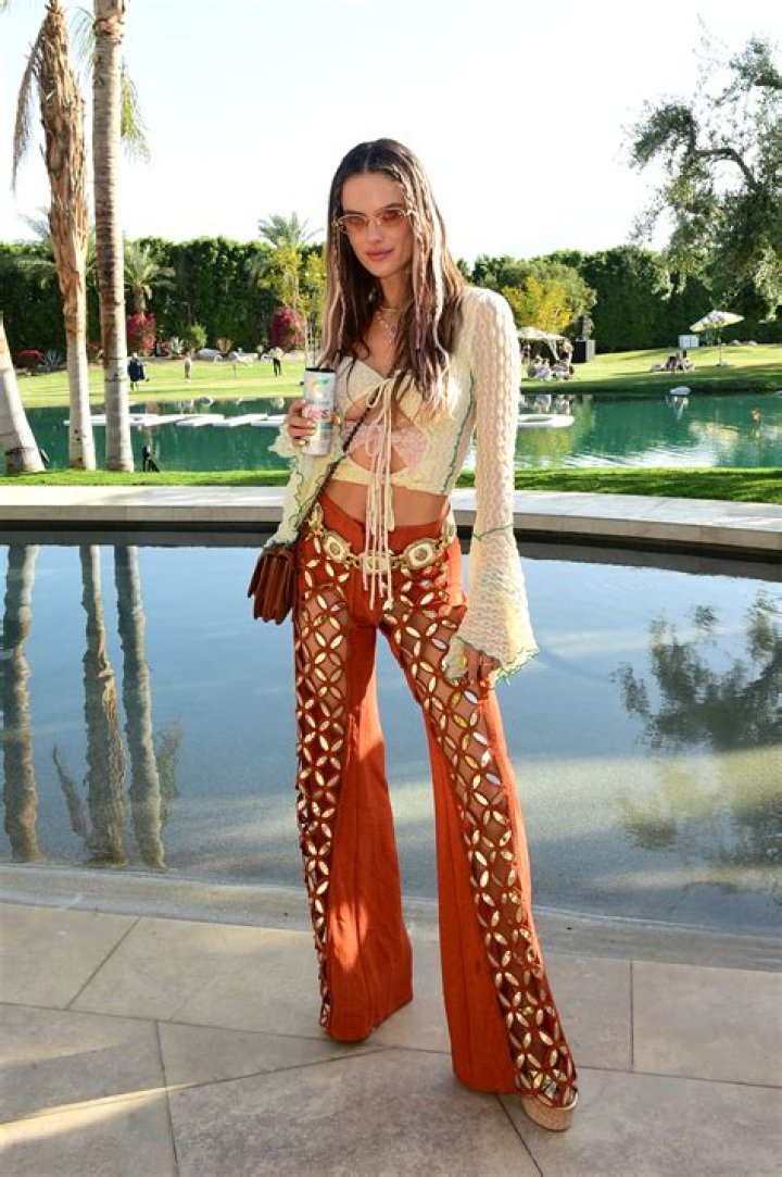 Stars At Coachella In Their Hottest Outfits — PICS