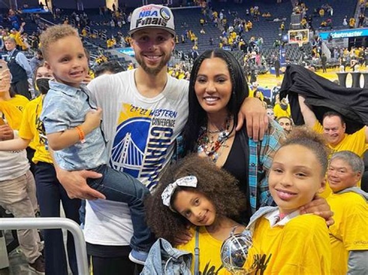 Steph Curry Sends Birthday Love To His ‘Rock’ Ayesha: I’ll ‘Always Be Grateful’ For You